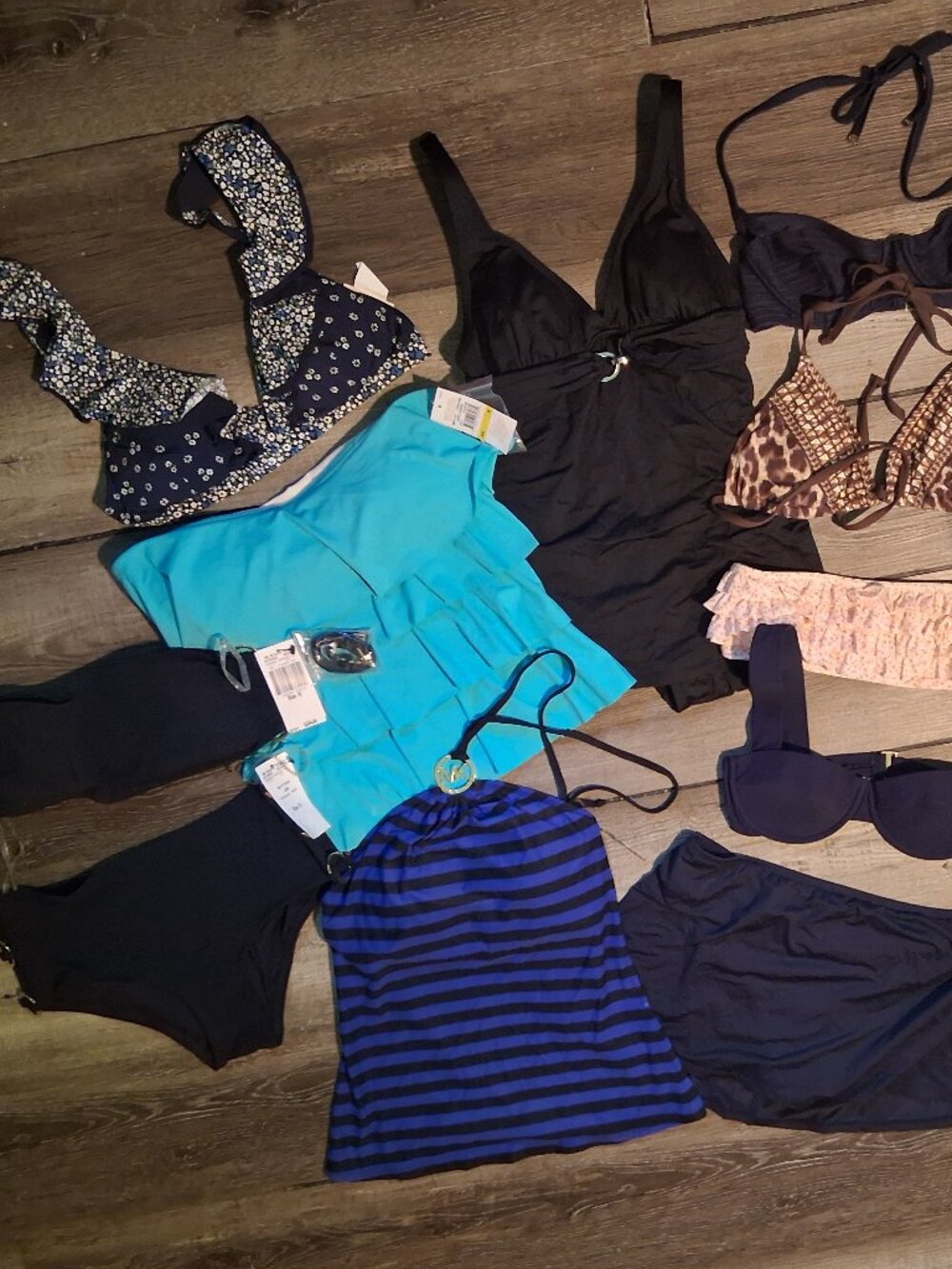 Wholesale Michael Kors Victoria Secret 15 piece Wholesale Lot NEW 4 6 8
